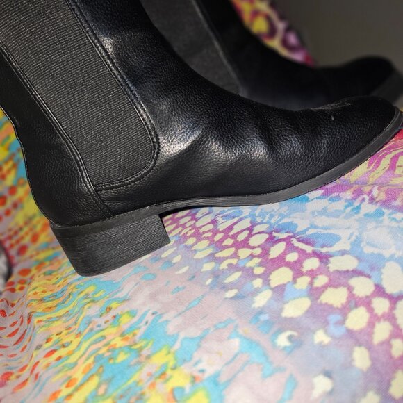 Black Kenneth Cole boots - Picture 2 of 6